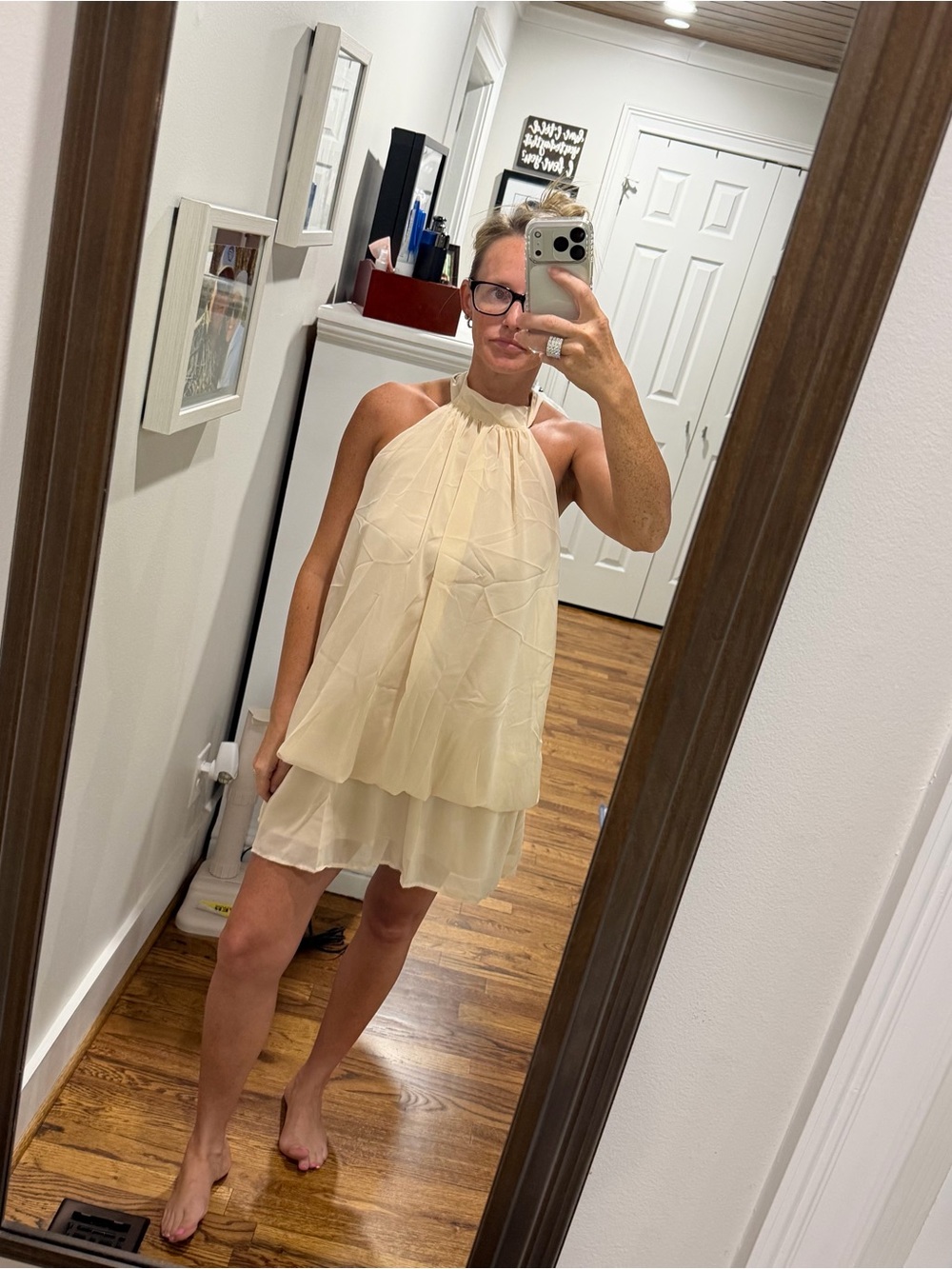 Women’s Beige Sleeveless Tiered Halter Mini Dress❤️ small NWT